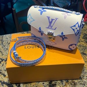 Louis Vuitton By The Pool Pochette Metis MM Watercolor Blue 2023 Limited Edition